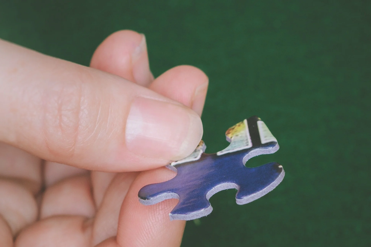 Murder in Little Piddling - 1000 Piece Jigsaw Puzzle White Mountain