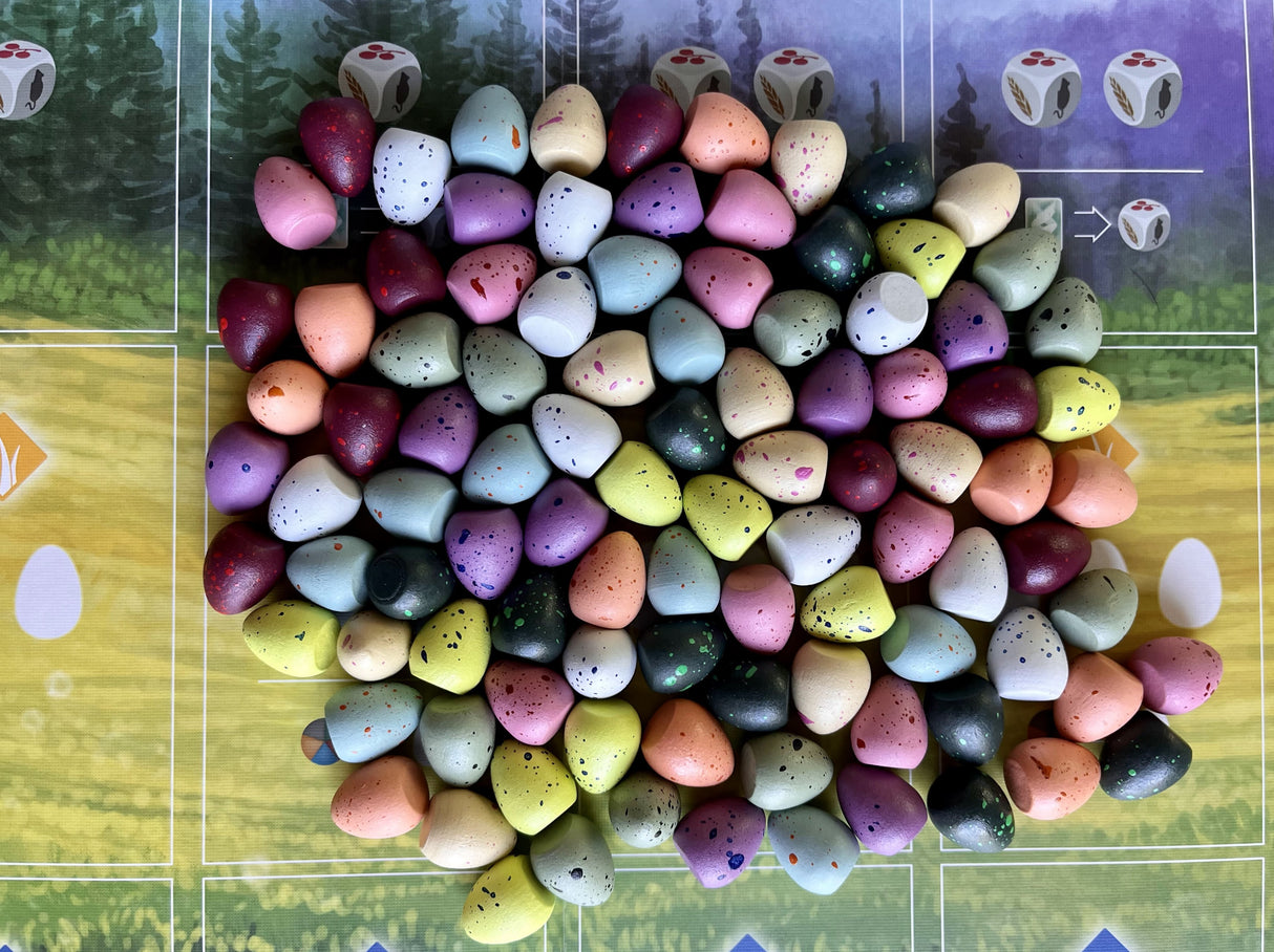 Wingspan: 100 Speckled Eggs for Wingspan