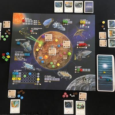 Alien Frontiers 5th edition game board and planet