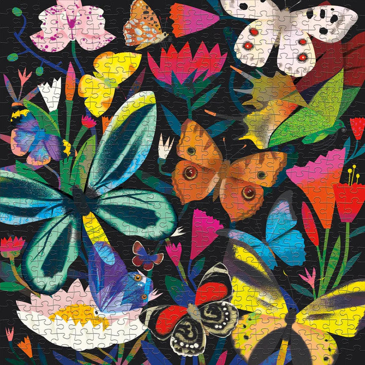 Butterflies Illuminated - 500pc glow in the dark