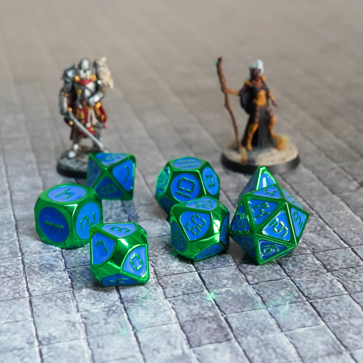 16mm Metal Polyhedral Dice: Green w Blue Enamel inlay detail