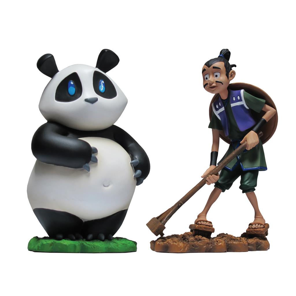 Takenoko gameplay with bamboo pieces and objective cards