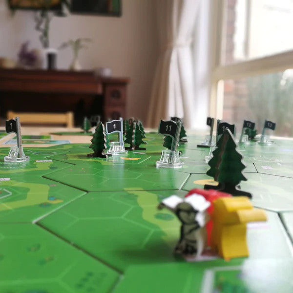 18 Holes (2nd Edition) complete game setup with all components