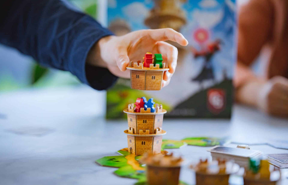 Wandering Towers gameplay setup