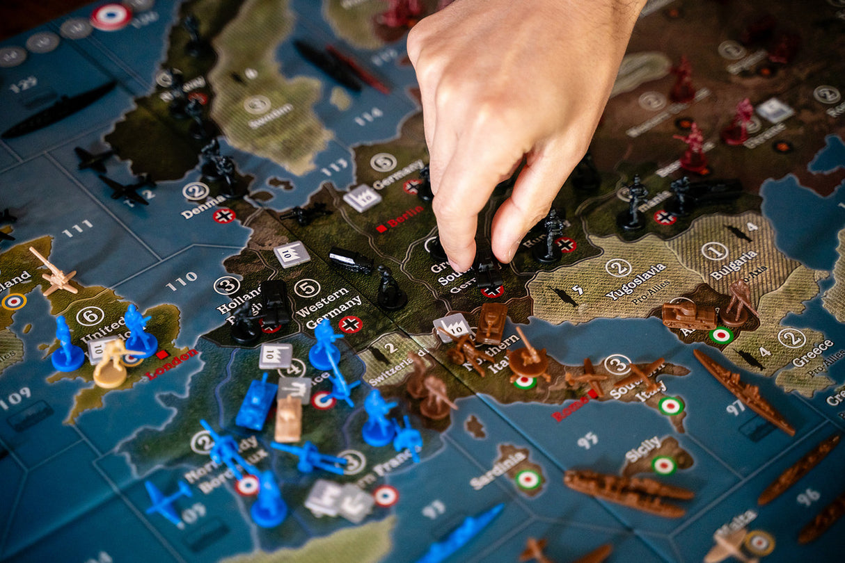 Axis & Allies: 1940 Europe, Second Edition