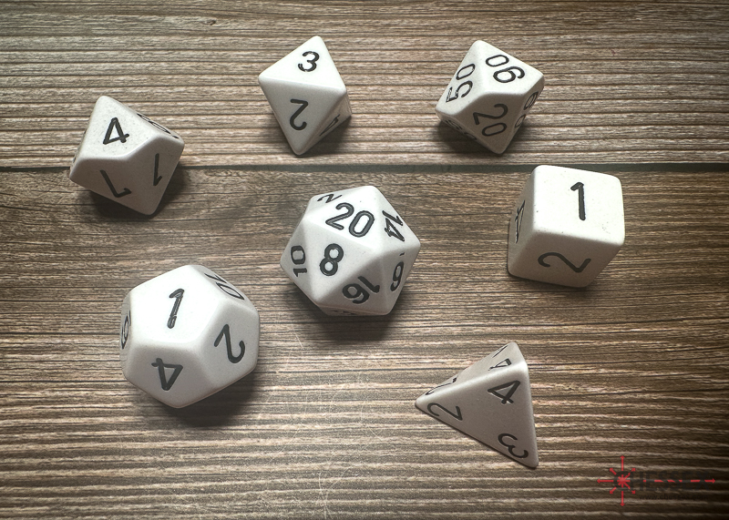Chessex - Opaque Polyhedral White/Black 7-die set